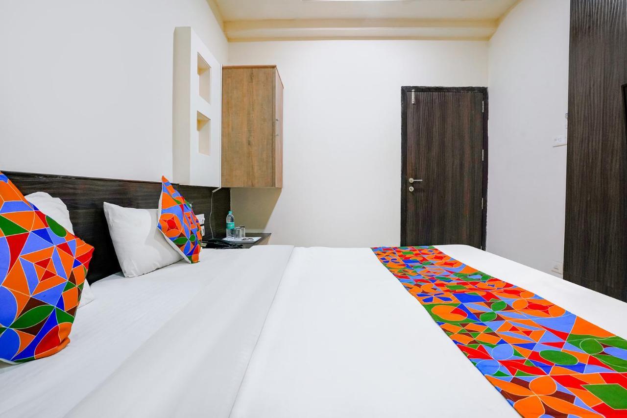Fabhotel Regent Inn - Nr Skywalk Bridge Pimpri-Chinchwad Esterno foto